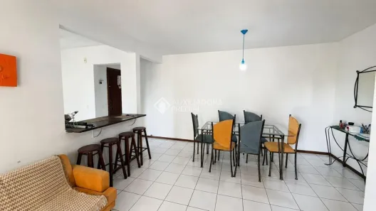 Apartamento com 3 Quartos para alugar, 85m² no Itacorubi, Florianópolis