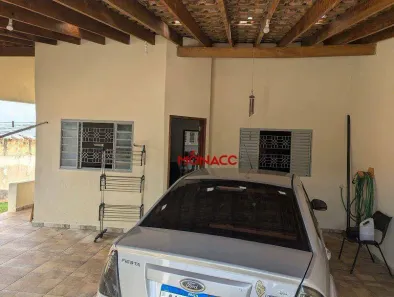 Casa com 3 Quartos à venda, 166m² no Colúmbia, Londrina