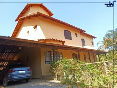 Casa com 5 Quartos à venda, 300m² no Casa Amarela, Betim