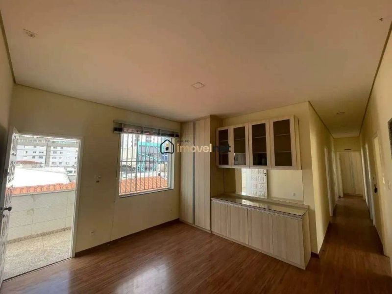 Casa com 7 quartos — Prado, Belo Horizonte