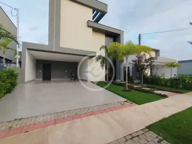 Casa de Condomínio com 3 Quartos à venda, 250m² no Residencial Parqville Jacarandá, Aparecida de Goiânia