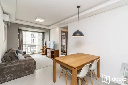 Apartamento com 2 Quartos à venda, 62m² no Passo da Areia, Porto Alegre