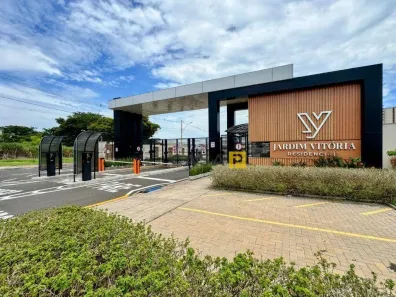 Lote/Terreno à venda, 300m² no Parque dos Pinheiros, Nova Odessa