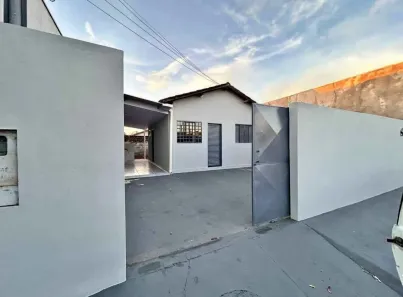 Casa com 3 Quartos à venda, 79m² no Jardim Monte Rei, Maringá