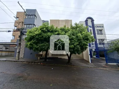 Apartamento com 1 Quarto para alugar, 100m² no Umuarama, Uberlândia