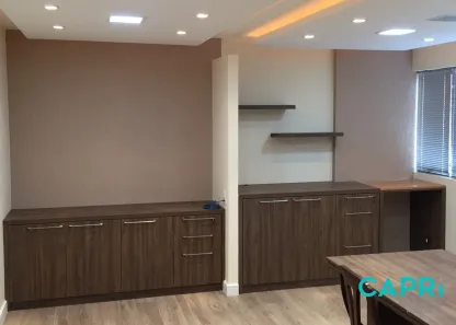 Sala Comercial à venda, 34m² no Mercês, Curitiba