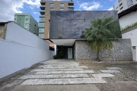 Imóvel Comercial com 15 Quartos para alugar, 270m² no Centro, Jaraguá do Sul