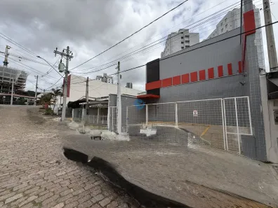 Prédio Comercial para alugar, 461m² no Jardim Faculdade, Sorocaba