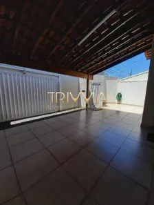 Casa com 3 Quartos à venda, 196m² no Cidade Jardim, Uberlândia