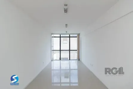 Sala Comercial à venda, 32m² no Auxiliadora, Porto Alegre