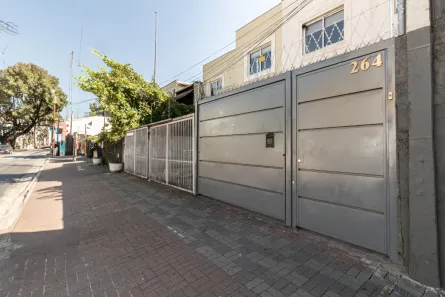 Casa à venda, 300m² no Água Branca, São Paulo