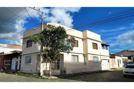 Apartamento com 3 Quartos à venda, 150m² no Jequiezinho, Jequié