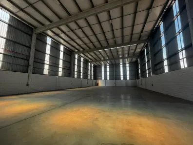 Galpão/Depósito/Armazém para alugar, 1200m² no Tulipas, Jundiaí