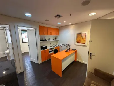 Sala Comercial à venda, 40m² no Vila Olímpia, São Paulo