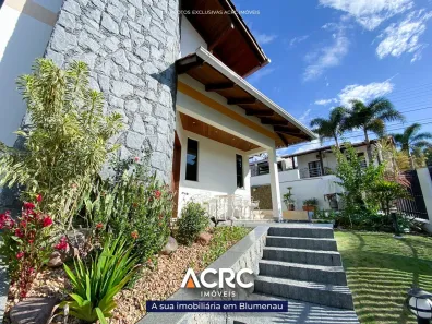 Casa com 4 Quartos à venda, 372m² no Velha, Blumenau