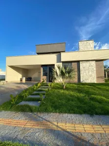 Casa com 3 Quartos à venda, 167m² no Residencial Condomínio Jardim Veneza, Senador Canedo