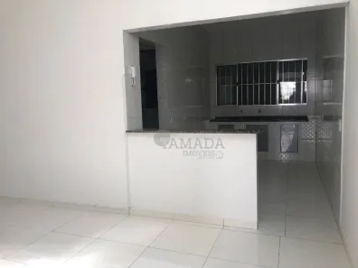 Casa com 2 Quartos para alugar, 90m² no Vila Araguaia, São Paulo