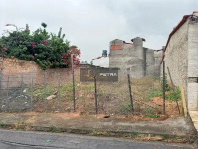 Lote/Terreno à venda, 360m² no Canadá, Contagem