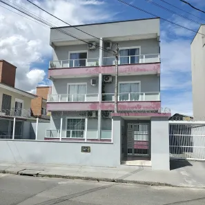 Apartamento com 3 Quartos à venda, 65m² no Iririú, Joinville