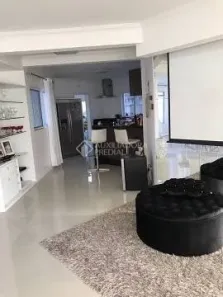 Casa com 4 Quartos para alugar, 330m² no Jurerê Internacional, Florianópolis