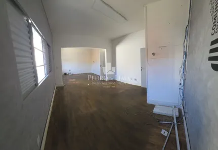 Galpão/Depósito/Armazém para alugar, 1400m² no Vila Paranaguá, São Paulo