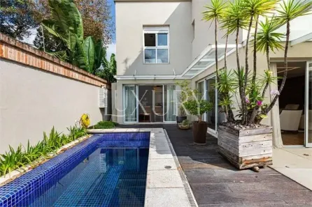Casa de Condomínio com 5 Quartos à venda, 310m² no Alto de Pinheiros, São Paulo