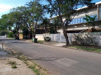 Lote/Terreno à venda, 290m² no Jardim das Paineiras, Campinas