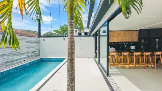 Casa de Condomínio com 4 Quartos à venda, 220m² no Bairro de Juquehy, São Sebastião