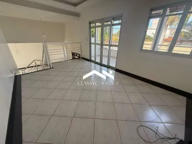 Casa com 4 Quartos para alugar, 280m² no Morada da Colina, Uberlândia
