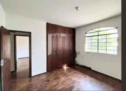 Casa com 4 Quartos à venda, 261m² no São Luiz, Belo Horizonte