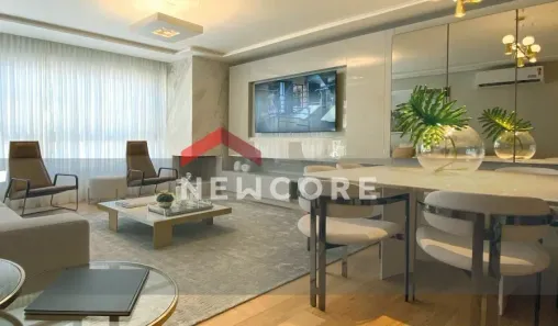 Apartamento com 3 Quartos à venda, 114m² no Três Figueiras, Porto Alegre