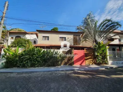 Casa de Condomínio com 4 Quartos à venda, 180m² no São Francisco, Niterói