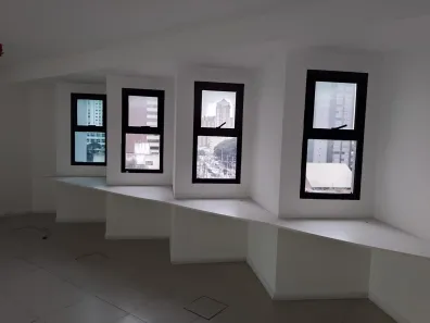 Sala Comercial para alugar, 92m² no Santo Amaro, São Paulo