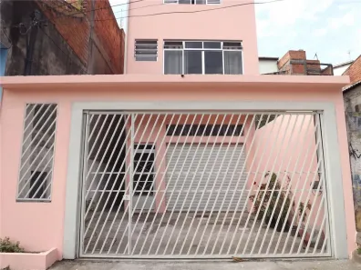 Sobrado com 3 Quartos à venda, 244m² no Jardim Las Vegas, Santo André