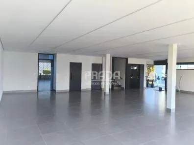 Prédio Comercial para alugar, 382m² no Martins, Uberlândia