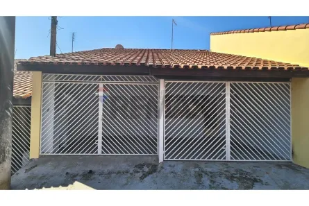 Casa com 3 Quartos para alugar, 200m² no Vila Gardiman, Itu