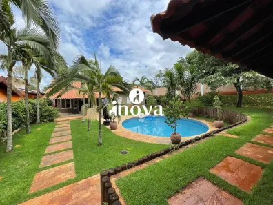 Casa com 4 Quartos à venda, 442m² no Olinda, Uberaba