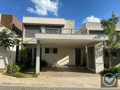 Casa com 3 Quartos para venda ou aluguel, 200m² no Tamboré, Santana de Parnaíba