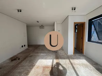 Sala Comercial à venda, 35m² no Vila Olímpia, São Paulo