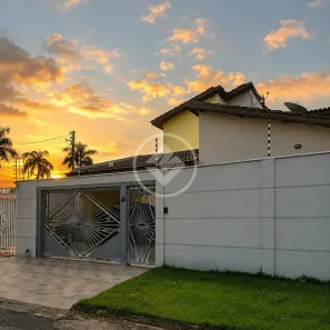 Casa com 4 Quartos à venda, 250m² no Centro-Sul, Várzea Grande