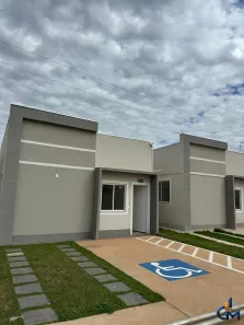 Casa de Condomínio com 2 Quartos à venda, 57m² no Santa Laura, Cuiabá