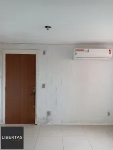 Apartamento com 2 Quartos à venda, 37m² no Mário Quintana, Porto Alegre