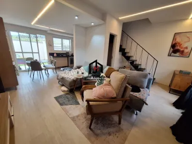 Casa de Condomínio com 3 Quartos para alugar, 90m² no Piracangaguá II, Taubaté