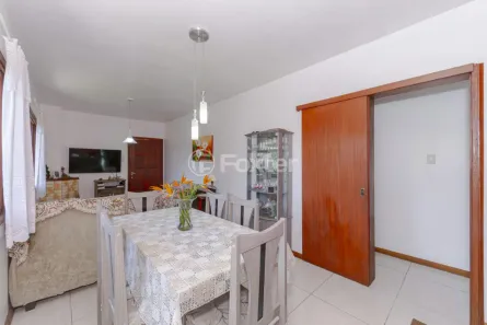 Casa com 3 Quartos à venda, 160m² no Vila Nova, Porto Alegre