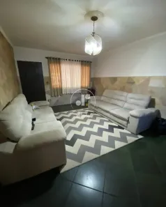 Sobrado com 3 Quartos à venda, 176m² no Vila Scarpelli, Santo André