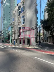 Sala Comercial para alugar, 70m² no Centro, Balneário Camboriú