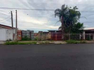 Lote/Terreno à venda, 250m² no Vila Boa Vista, São Carlos