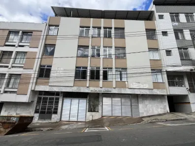 Apartamento com 2 Quartos para alugar, 61m² no Dom Bosco, Juiz de Fora