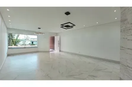 Sobrado com 3 Quartos à venda, 253m² no Nova Petrópolis, São Bernardo do Campo