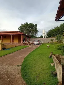 Fazenda/Sítio com 2 Quartos à venda, 180m² no Caguassu, Sorocaba